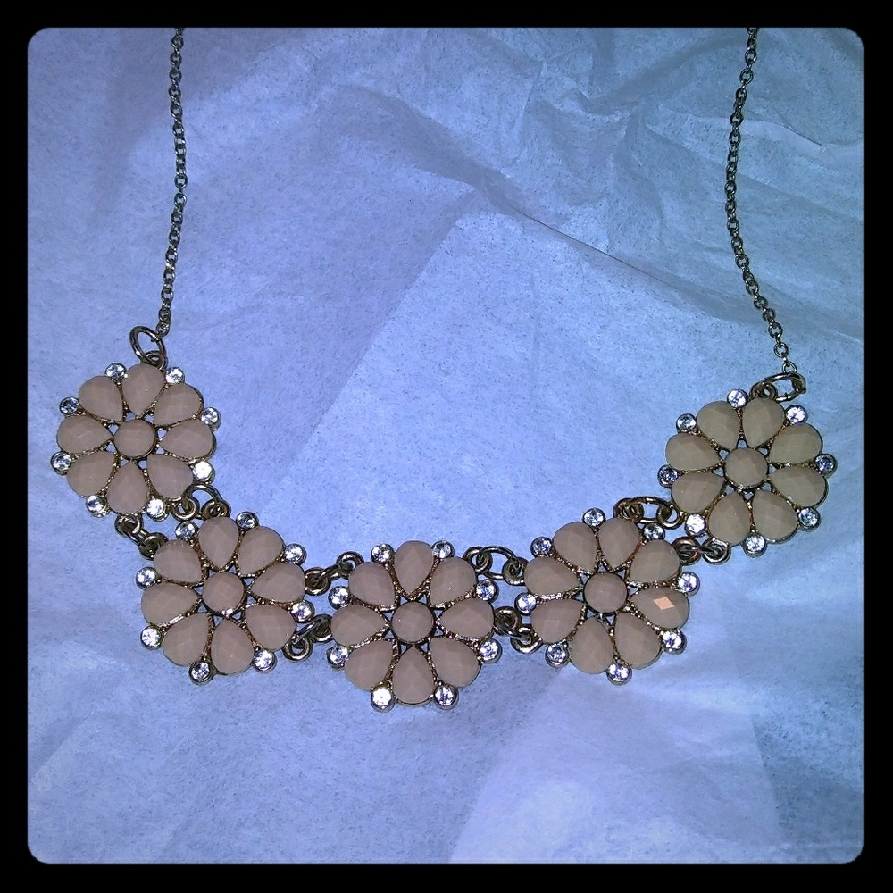 Tan Flowerbomb Necklace